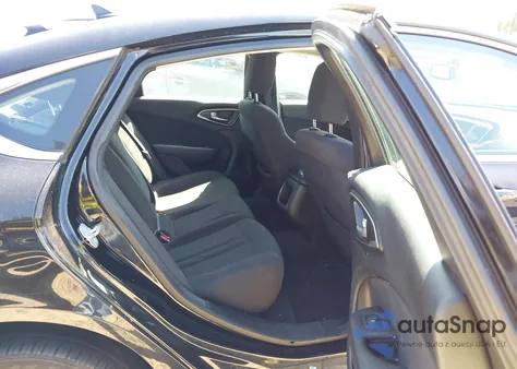 2015 Chrysler 200 Limited z USA, uszkodzony, nr VIN 1C3CCCAB6FN690357